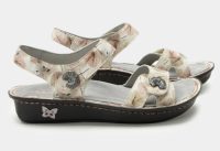 Vienna Soft As I Leaf You Sandal