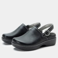 Professional Olie Black