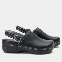 Professional Olie Black